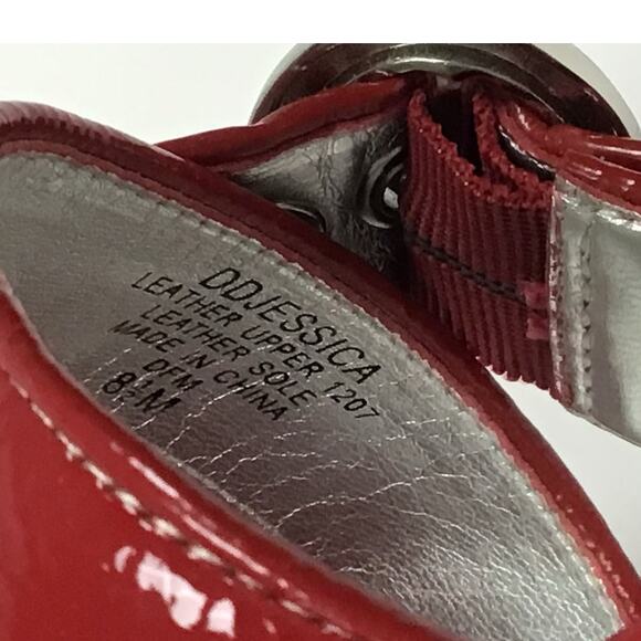 NEW Joan & David Red Patent Leather Mule Slip On Sandals sz 8 1/2 8.5 - Picture 10 of 15